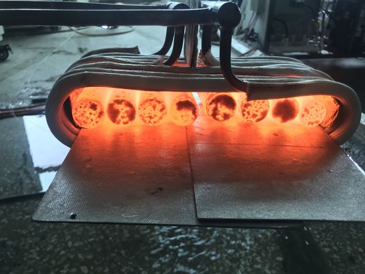 جهاز تصلب التبريد بالماء مع نظام التحكم التلقائي في درجة الحرارة